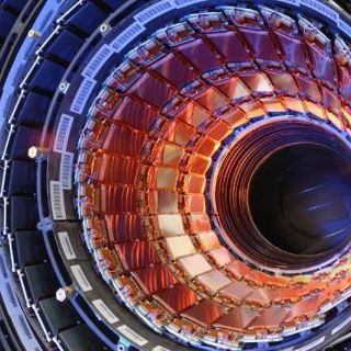 Rompe nuevo récord el acelerador LHC