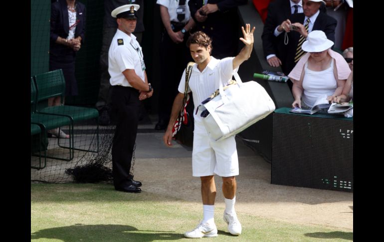 A partir del lunes, Roger Federer por primera vez desde 2003, ocupará el tercer escalón en la clasificación ATP. AP  /