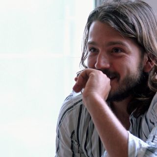 Nace Fiona, hija de Diego Luna y Camila Sodi