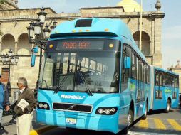 Señala el gobernador del Estado que hay recurso autorizado a fondo perdido para la Línea 2 del Macrobús en la ZMG. ARCHIVO  /