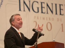 El gobernador Emilio González Márquez estuvo ayer presente en la celebración del Día Nacional del Ingeniero. S. NÚÑEZ  /