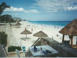 La temporada vacacional de verano promete crecimientos interesantes para el sector turístico. ESPECIAL  /