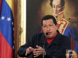 Hugo Chávez denuncia que Estados Unidos busca apropiarse de la riqueza petrolera de Venezuela. REUTERS  /