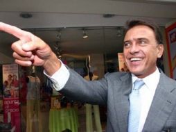 El equipo jurídico del candidato de la alianza PAN-Nueva Alianza, Miguel Ángel Yunes. ESPECIAL  /