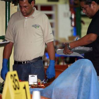 Langostinos y muerte; la última comida