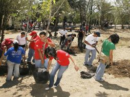 La reforestación de EXTRA en El Centinela pretende disminuir la presión contra la gran reserva boscosa de la ZMG. A. CAMACHO  /