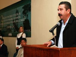 El ex alcalde de Chapala es acusado de incurrir en numerosas irregularidades en el proceso de entrega. ARCHIVO  /