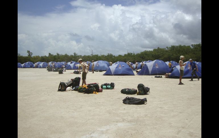La expedición de la Ruta Quetzal BBVA se adentró en la reserva natural de Río Lagartos. EFE  /