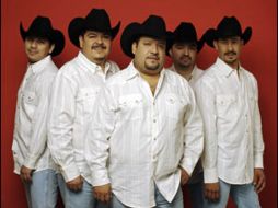 El vocalista del grupo Pesado, Beto Zapata, acudió al llamado. ESPECIAL  /