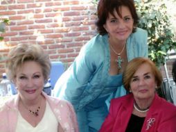 Cuquis Castellanos, Lorenza Villaseñor y Elena de Oyarzábal.  /