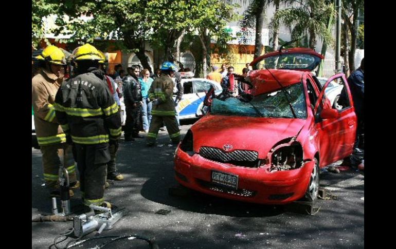 En los primeros seis meses de 2010 se registraron 21 mil 875 accidentes automovilísticos en la metrópoli. ARCHIVO  /