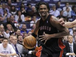 Finalmente el deseo de jugar juntos se les dio a Chris Bosh (foto) y a Dwayne Wade. AP  /