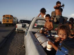 En Coahuila estiman por lo menos unos 80 mil damnificados por el mal temporal. AP  /