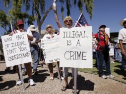 La SB 1070 está siendo retada por siete demandas federales  /