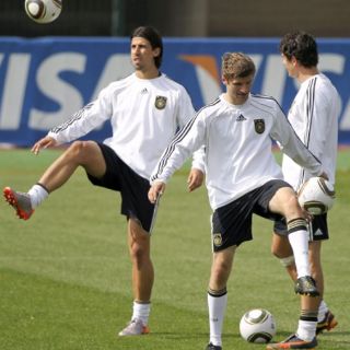 Uruguay y Alemania por tercer lugar