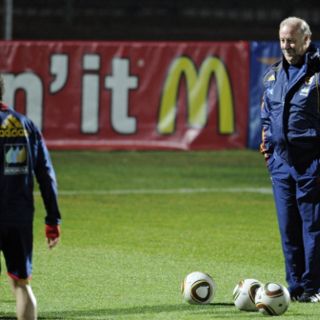 Del Bosque no prueba once en último entrenamiento