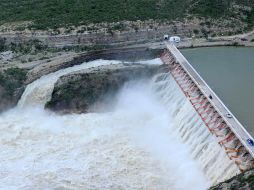 La presa Venustiano Carranza, en Coahuila, ha tenido que ser desfogada porque se halla en su máxima capacidad tras las lluvias. NTX  /