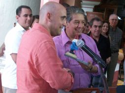 Autoridades de Mazatlán y directivos de Travelocity México celebraron  a la ciudad como 'La mejor playa familiar'. E. ESPARZA  /