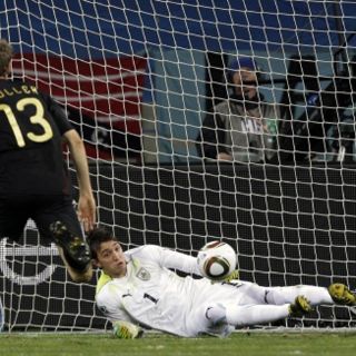 Muslera admite error