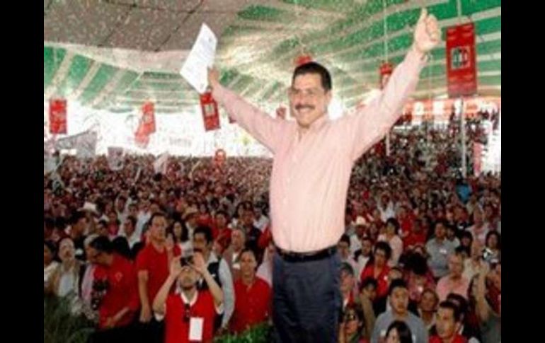 Francisco Olvera fue candidato de la coalición “Unidos Contigo”, conformada por PRI, PVEM y PANAL. EL UNIVERSAL  /