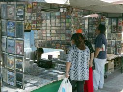 Personas que se dedican al comercio informal son las que menos interés han mostrado por integrarse a las Afores. EL INFORMADOR  /