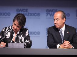 Calderón encabezó la firma del acuerdo para llevar la señal de Once TV a más ciudades, incluída Guadalajara. EL UNIVERSAL  /