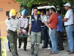 Para rescatar el cuerpo de los escombros se solicitó la presencia de Protección Civil de Zapopan. M. PATIÑO  /