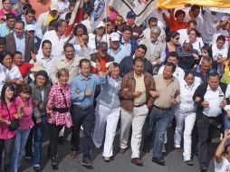 La candidata Xóchitl Gálvez (centro), anunció que impugnará los resultados electorales en el Estado. EL UNIVERSAL  /