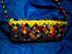 Las bolsas que se elaboren, serán tejidas a mano de forma tradicional. ESPECIAL  /