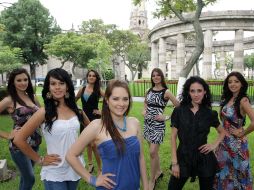 Las finalistas se dicen orgullosas de ser portavoces de las tradiciones jaliscienses. A. CAMACHO  /