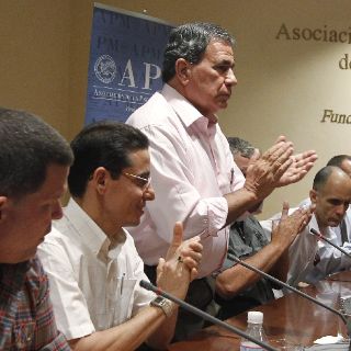 Llegan otros dos presos políticos cubanos a España; suman 11