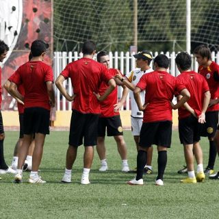 Zepeda asegura que serán un equipo protagonista