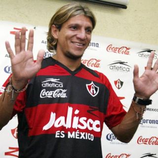 Presentan a Enrique Vera como rojinegro