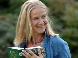 La nueva producción de la escritora podrá conseguirse en librerías de todo el mundo el 14 de septiembre próximo. ESPECIAL  /