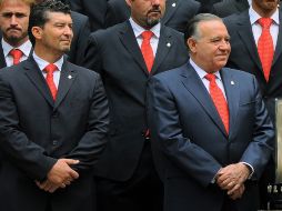 Jose Manuel de la Torre (izq.) durante el recibimiento del Presidente Felipe Calderón en los Pinos. JAMMEDIA  /