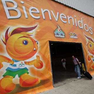 La bandera mexicana ya ondea en Mayagüez