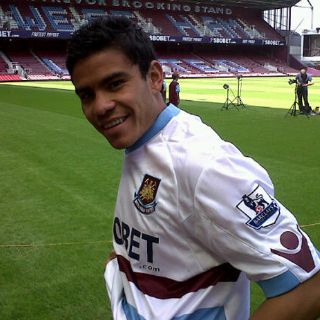 West Ham presenta a Pablo Barrera