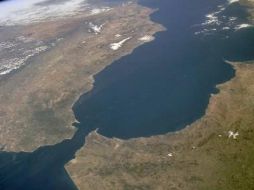 Estrecho de Gibraltar es sin duda uno de los retos más atractivos de la natación, declaro la nadadora. ESPECIAL  /