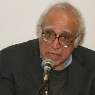 Ecuador homenajea a Carlos Monsiváis