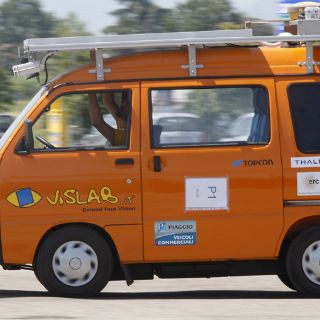 Vehículos sin conductor inician recorrido de Italia a China