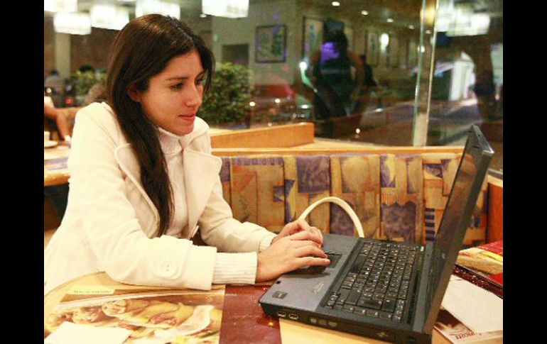 La campaña de denuncia por acoso sexual laboral se promoverá al interior de la administración y en el ámbito privado. ARCHIVO  /