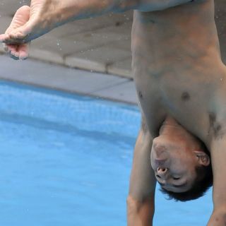 México hace 1-2 en trampolín de un metro varonil