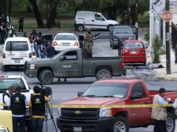 Los soldados tuvieron que intervenir. EFE  /