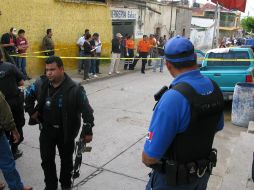 En El Salto, fueron levantados 12 cascajos de bala de los calibres .40 y .9 milímetros. M. PATIÑO  /