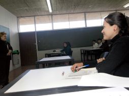 Coinciden la SEJ y la UdeG en que faltan espacios para aspirantes a carreras tecnológicas. A. GARCÍA  /