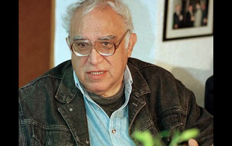 Estudiantes recordaron las visitas que el escritor realizó a Chicago para convivir con jóvenes promesas. NTX  /