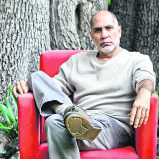 Guillermo Arriaga, de los pies a la cabeza