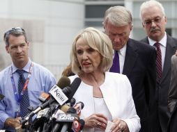 • La gobernadora de Arizona, Janice Kay Brewer confía en que la ley estatal se mantendrá. REUTERS  /