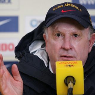 Lapuente pide tiempo para que América  funcione