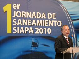 Emilio González dijo que el dinero para la planta lo dará el banco en cuanto el Congreso divida la garantía. A. CAMACHO  /